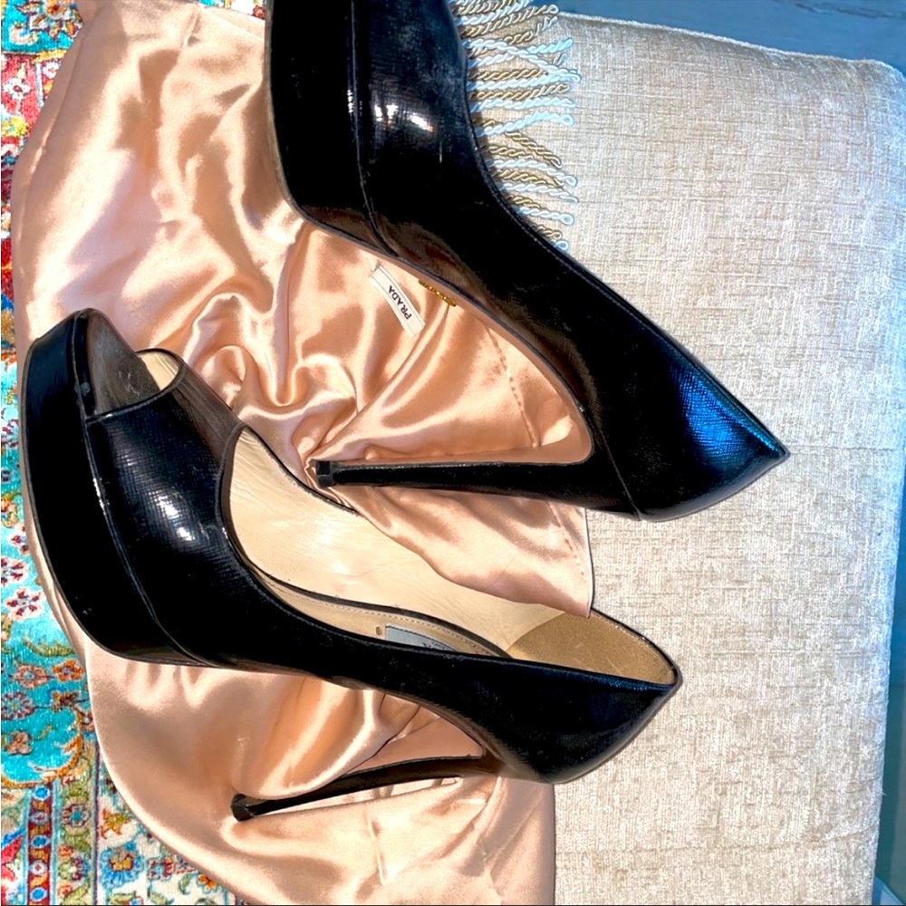 Prada black patent leather heels size 39.5
